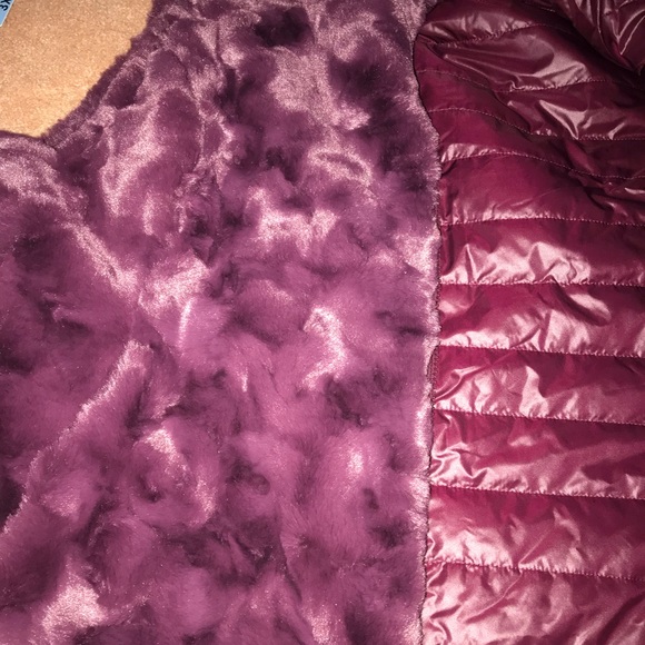 Nicole Miller reversible faux fur vest ( no offer please ) very soft - Picture 10 of 11